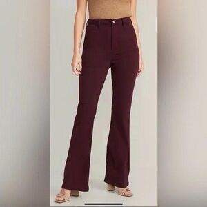 Old Navy Higher High-Waisted Pop-Color Flare Women’s Jeans 8 regular